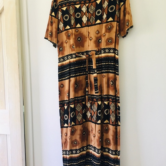 Vintage-Look Short Sleeve Dress - Picture 5 of 5